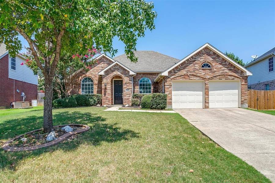 2210 Hodges Place, Mansfield, TX 76063