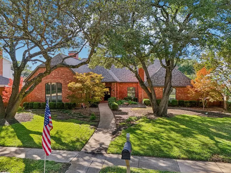 2711 W Prairie Creek Drive, Richardson, TX 75080