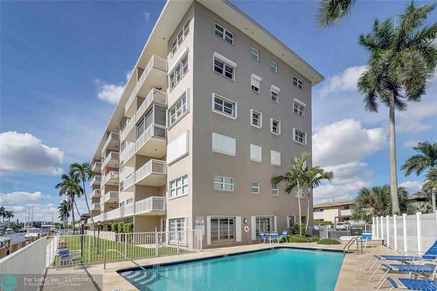 2880 NE 33rd Ct  #205, Fort Lauderdale, FL 33306