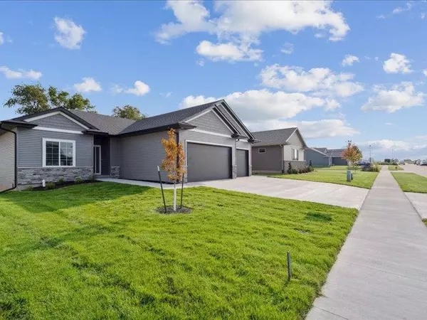 Solon, IA 52333,922 Beck Ct.