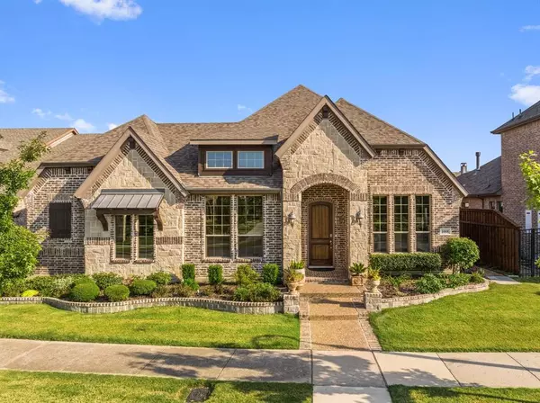 1008 Crystal Oak Lane, Arlington, TX 76005