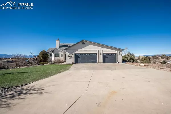 187 S Acomita CT, Pueblo West, CO 81007