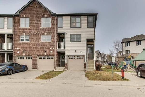 701 Homer Watson BLVD #6, Kitchener, ON N2C 0B5