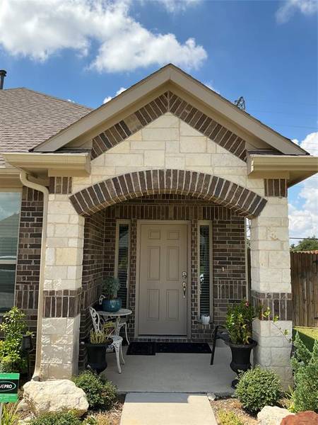 3914 Bendale Road, Benbrook, TX 76116