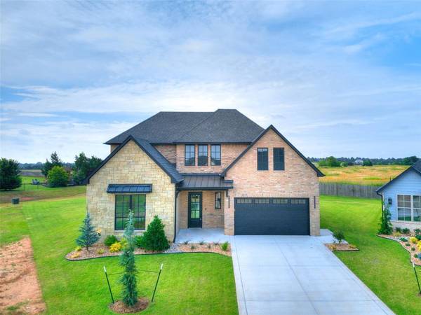 232 Pont Neuf Court, Edmond, OK 73034