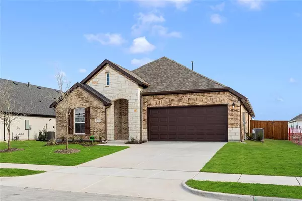 Forney, TX 75126,122 Monument Drive