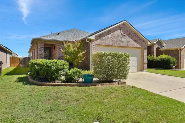 5416 Austin Ridge Drive, Fort Worth, TX 76179