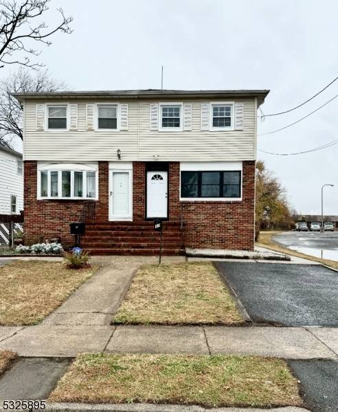 37 Irving St, Carteret Boro, NJ 07008