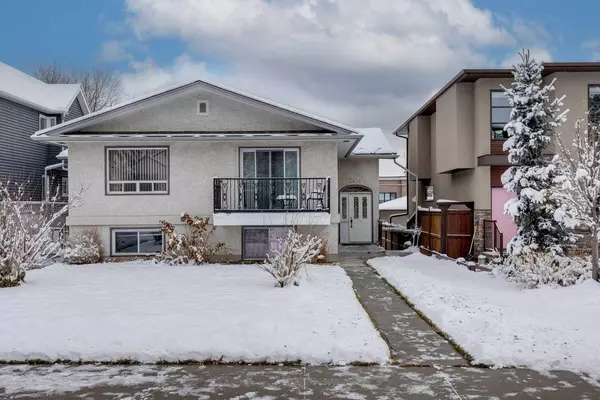 2416 25A ST Southwest, Calgary, AB T3E 1Z2