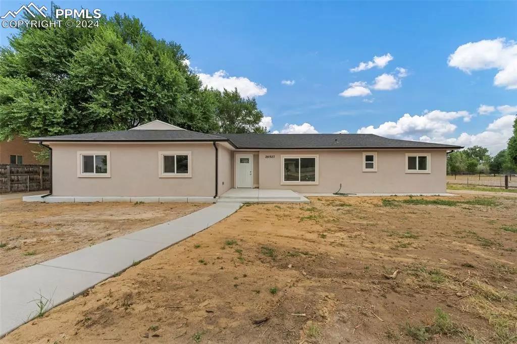 Pueblo, CO 81006,24927 Birdsong DR