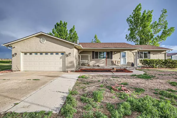 496 E Earl Dr, Pueblo West, CO 81007