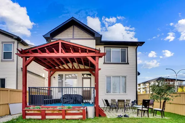 Calgary, AB T3N 0G4,182 Skyview ranch ST Northeast