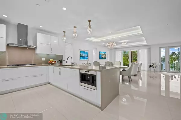 Lauderdale By The Sea, FL 33308,248 Shore Ct