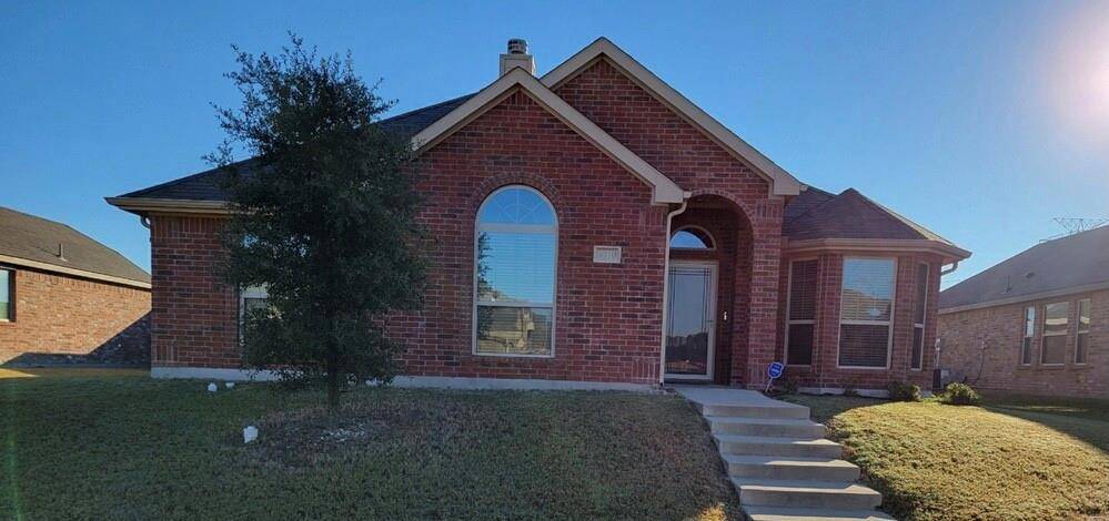 4010 Passage Way, Lancaster, TX 75146