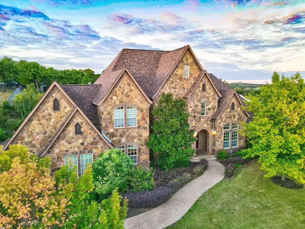 Southlake, TX 76092,304 King Ranch