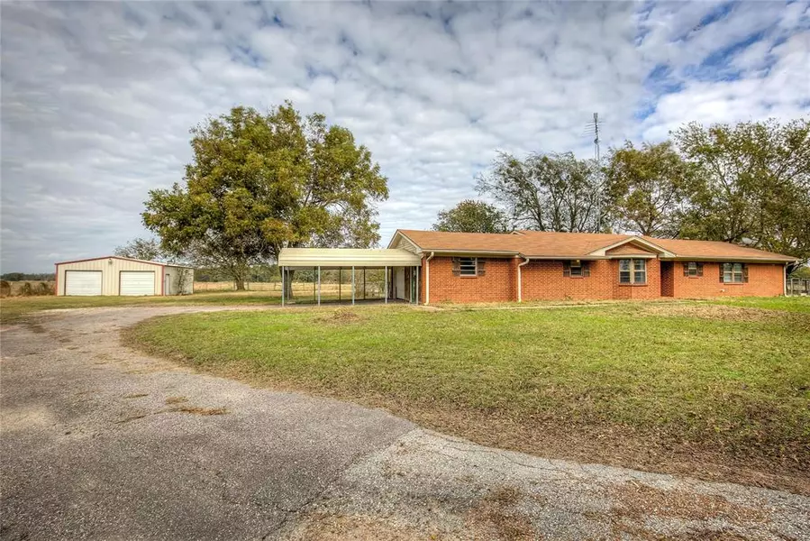 8122 Texas Highway 24 S, Klondike, TX 75448