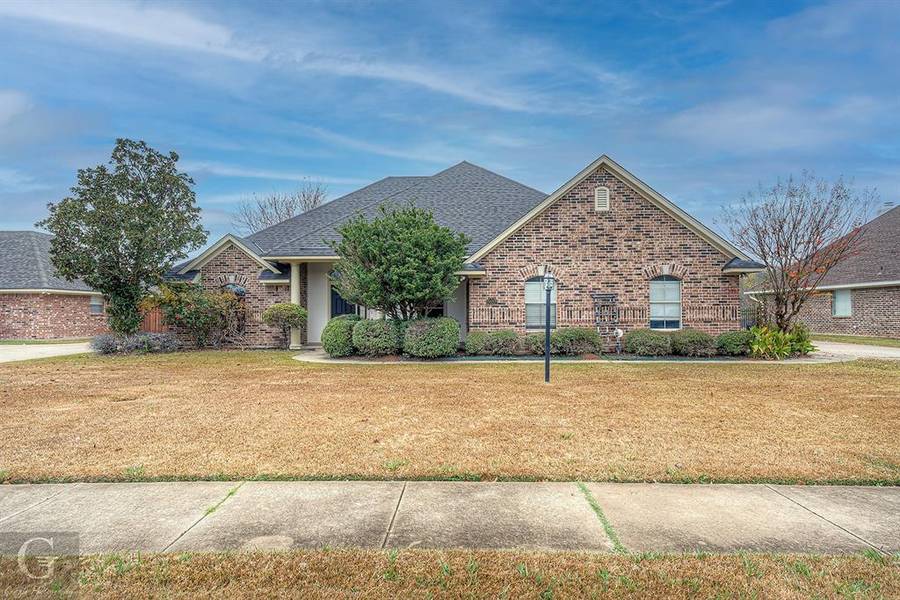 2037 Bayou Bend Drive, Bossier City, LA 71111