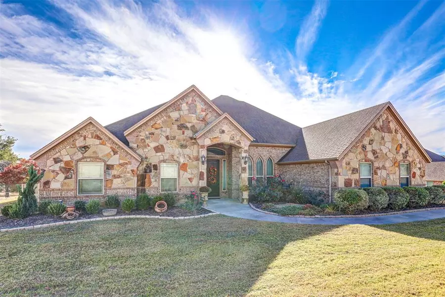 306 Ellis Ridge Drive, Weatherford, TX 76085