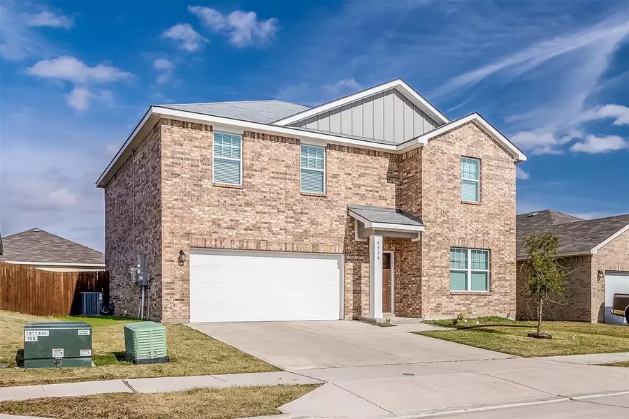 5316 Shady Springs Trail, Fort Worth, TX 76179