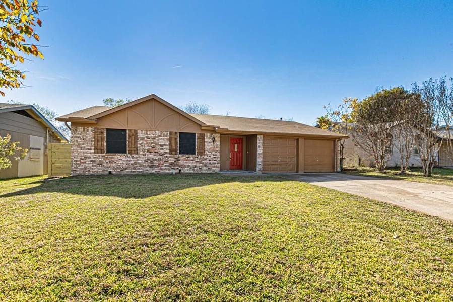 1721 Pisces Avenue, Grand Prairie, TX 75051