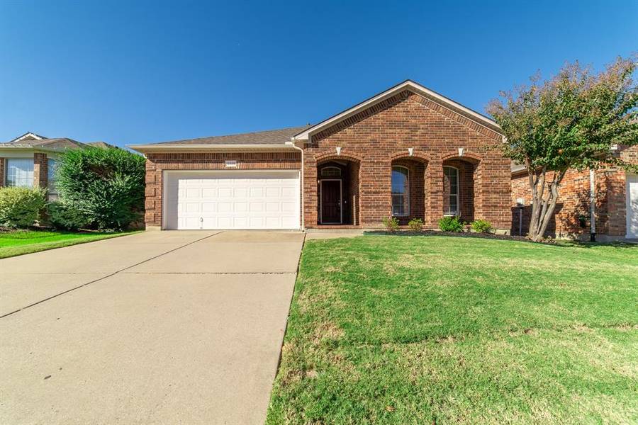 12825 Danville Drive, Fort Worth, TX 76244