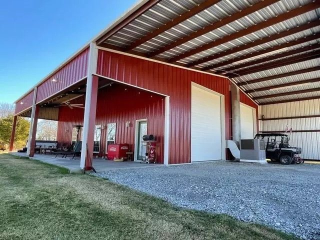 Leonard, TX 75452,1645 County Road 4850