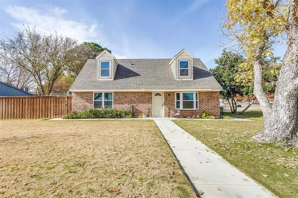 Azle, TX 76020,833 James Street