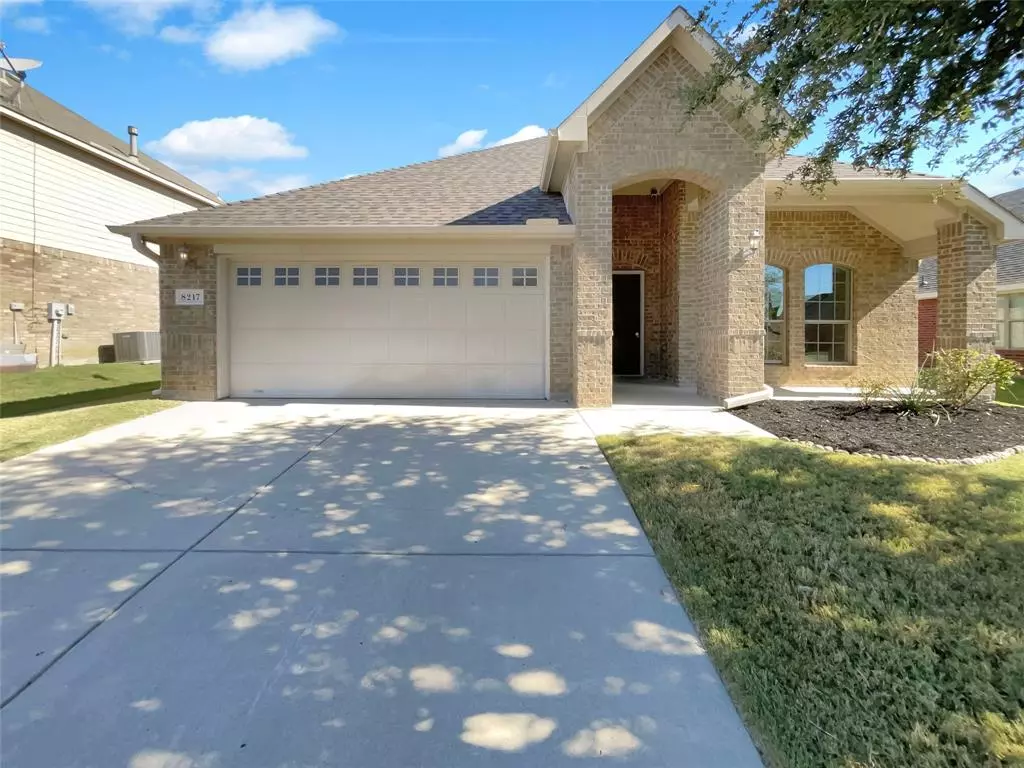 Arlington, TX 76002,8217 Tierra Del Sol Road