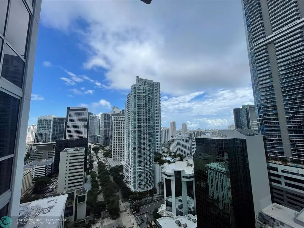 Miami, FL 33131,1060 BRICKELL AVE  #2501