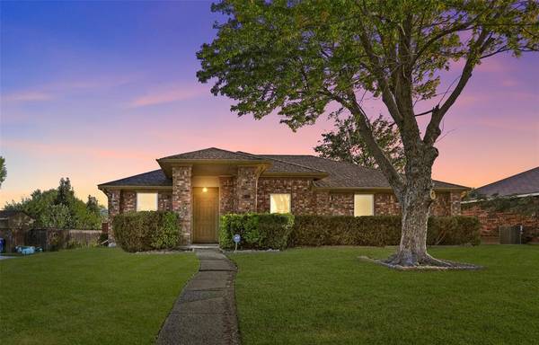 4618 Westlake Drive, Garland, TX 75043