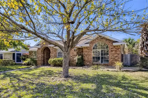 2113 Randi Road, Rowlett, TX 75088