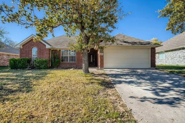 2909 Chisholm Trail, Corinth, TX 76210