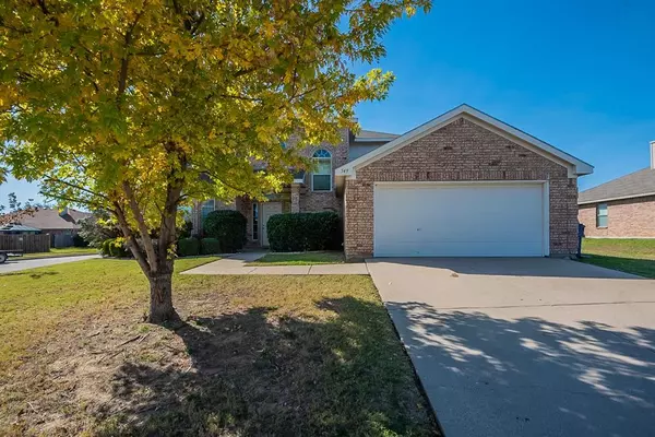 549 Reagan Lane, Burleson, TX 76028