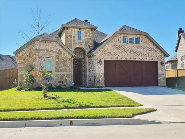 2821 Stadium View Drive, Fort Worth, TX 76118