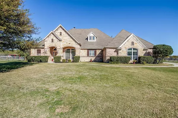 10712 County Road 606, Burleson, TX 76028