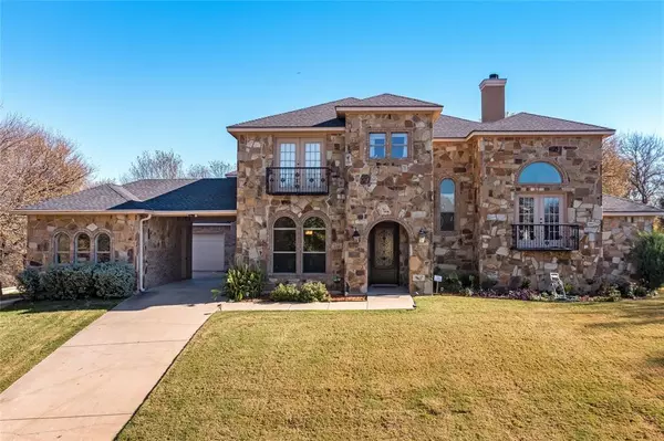 9108 Bentwater Parkway, Grand Prairie, TX 75104