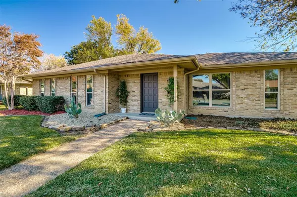 1904 Ann Avenue, Carrollton, TX 75006