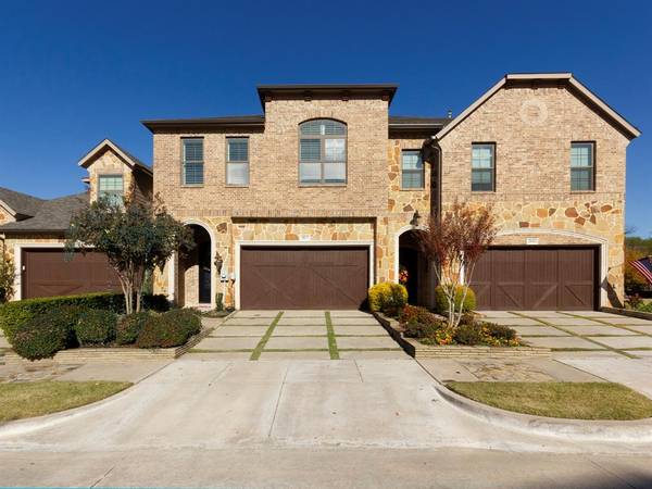 2837 Creekway Drive, Carrollton, TX 75010