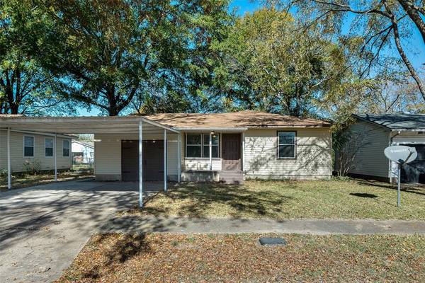 309 Boyd Loop, Bonham, TX 75418