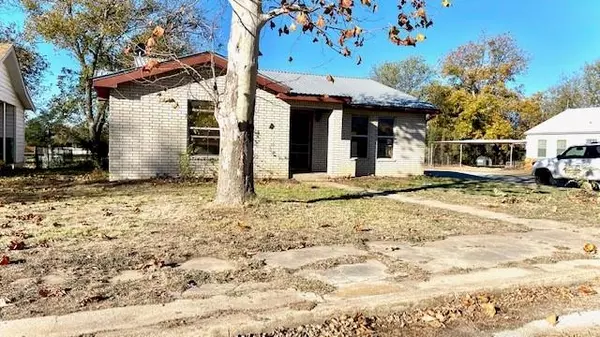 1515 Parker Street, Goldthwaite, TX 76844