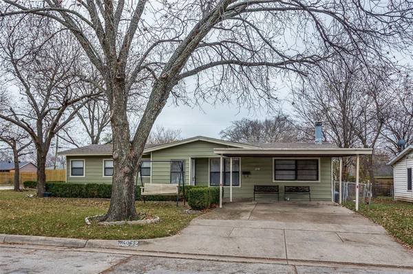 4232 Monna Street, Haltom City, TX 76117