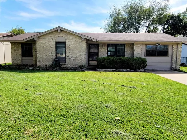 14204 Seminole Drive, Balch Springs, TX 75180