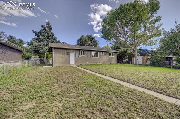 Colorado Springs, CO 80911,144 Ithaca ST