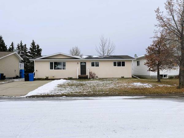 11828 104 AVE, Fairview, AB T0H 1L0