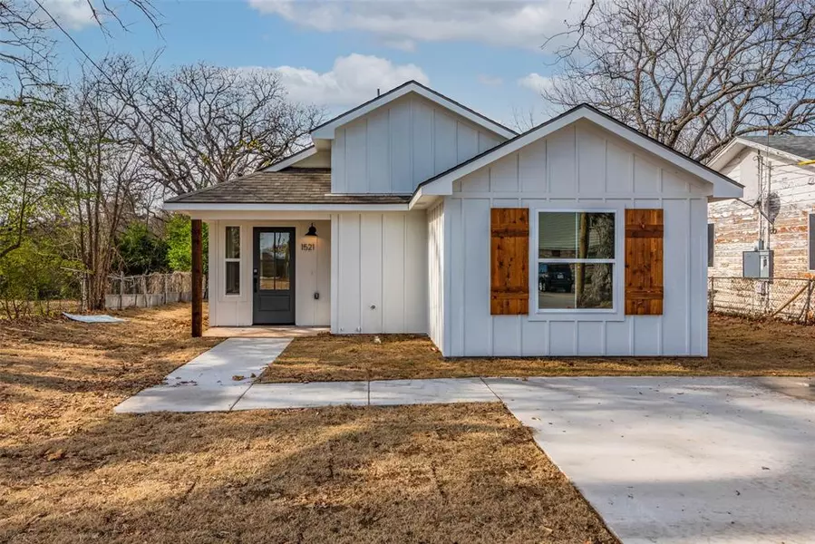 1521 S Rusk Avenue, Denison, TX 75020