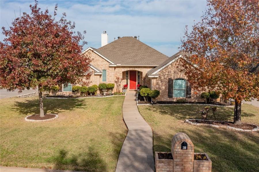 119 Honeysuckle Drive, Justin, TX 76247