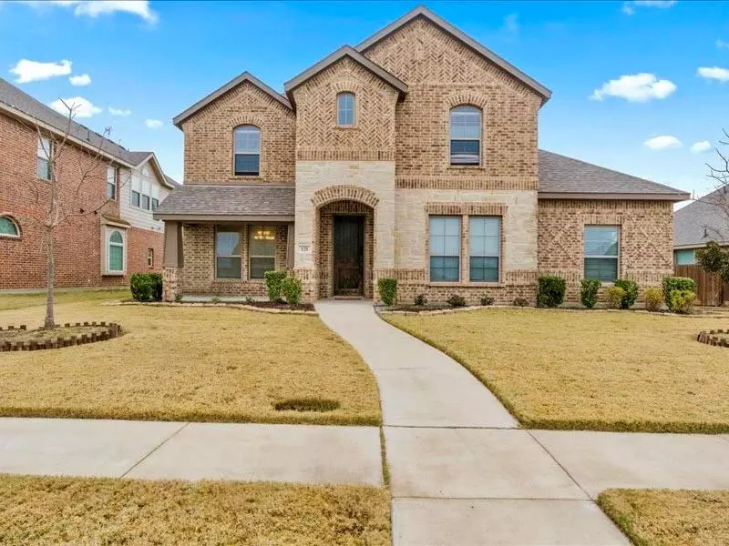 121 Post Oak Drive, Red Oak, TX 75165