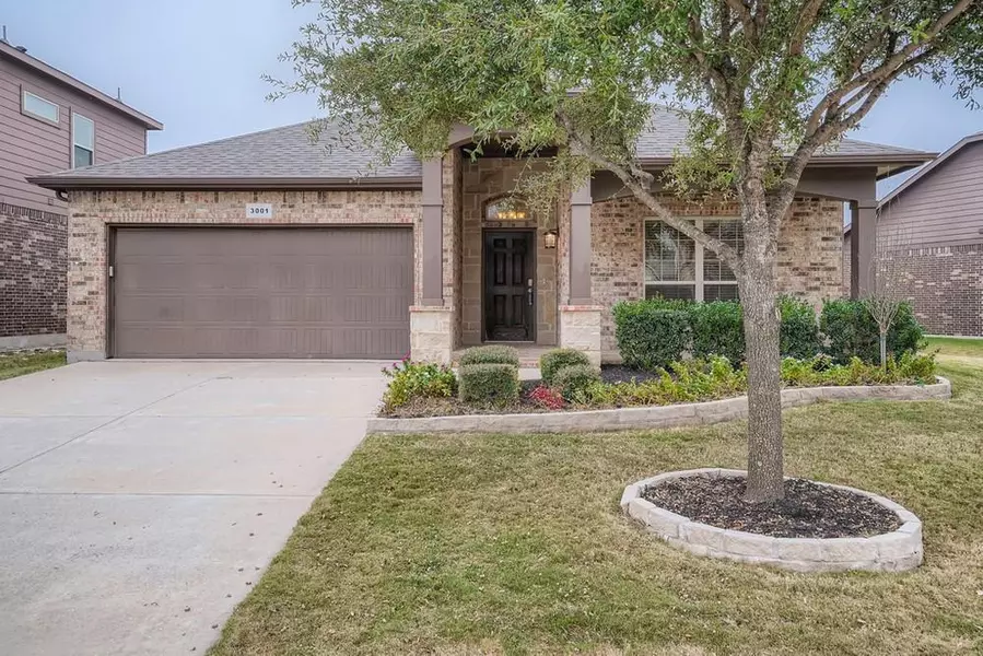 3001 Saddle Creek Drive, Fort Worth, TX 76177