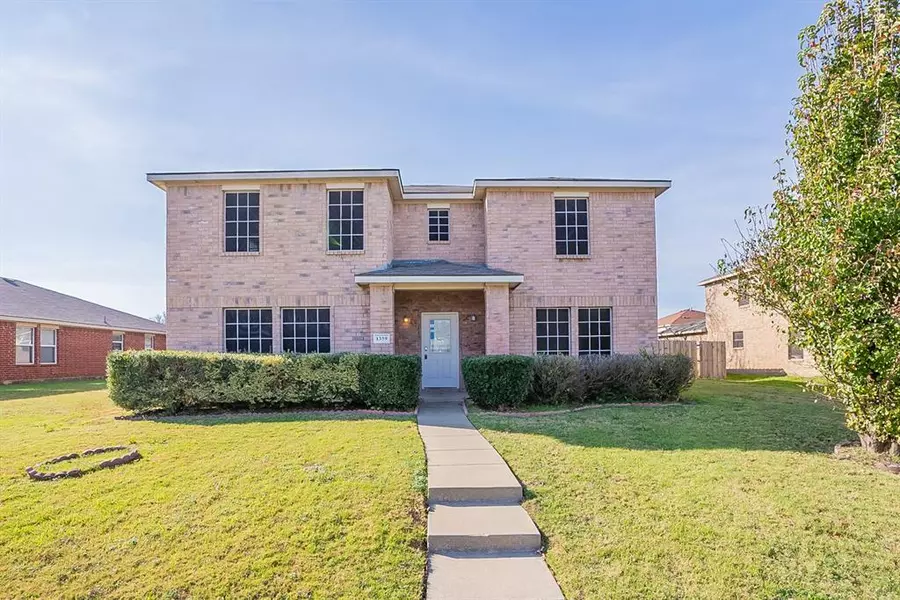 1359 White Tail Ridge, Cedar Hill, TX 75104