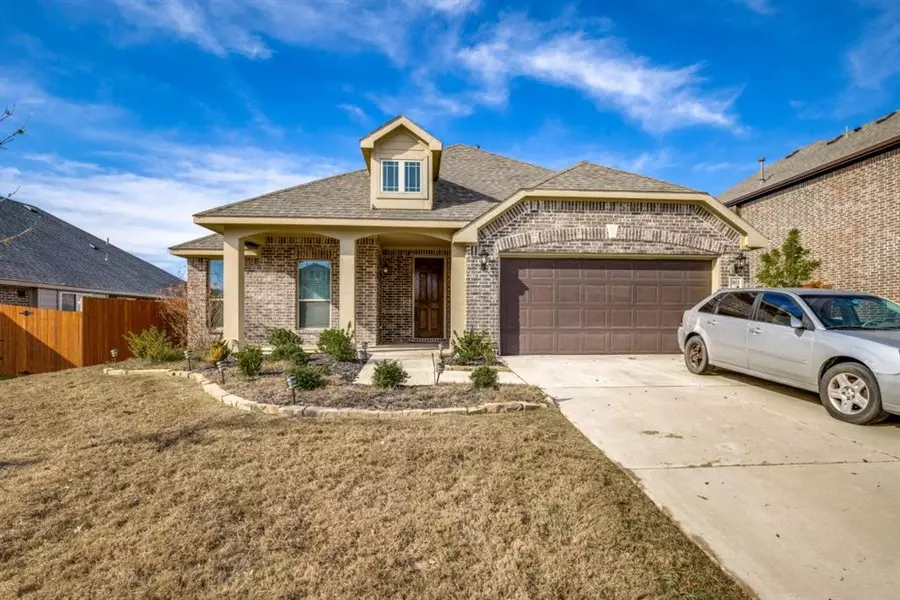 3813 Elkhorn Lane, Heartland, TX 75126